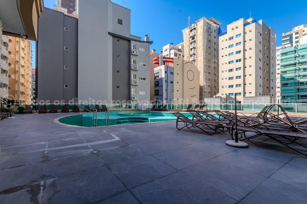 Foto do imóvel Apartamento a venda no Edifício Villa do Mar com 04 Dormitórios 04 Suítes na Meia Praia em Itapema.