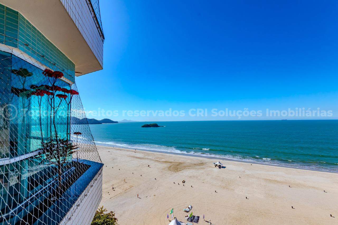 Foto do imóvel Apartamento frente mar com 3 suítes na Avenida Atlântica de Balneário Camboriú