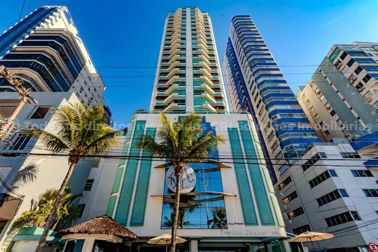 Foto do imóvel Apartamento frente mar com 3 suítes na Avenida Atlântica de Balneário Camboriú
