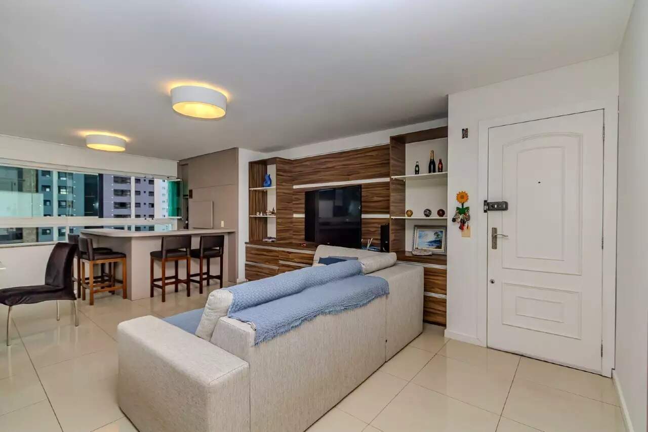 Foto do imóvel Apartamento 3 Dormitórios à Venda no Edifício Maria Regina – Centro, Balneário Camboriú
