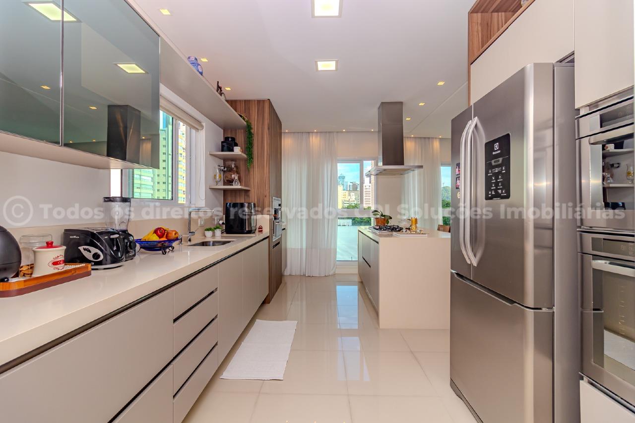 Foto do imóvel Apartamento Mobiliado á venda com 4 dormitórios sendo 2 Suítes no Edifício Bosque Belcanto no Pioneiros em Balneário Camboriú