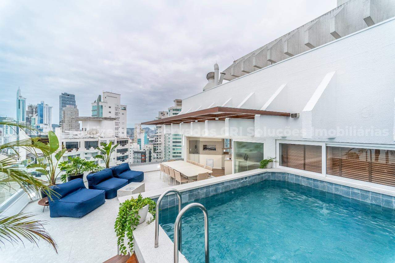 Foto do imóvel Apartamento 5 suítes no Theiss Heim Barra Sul Balneário Camboriú