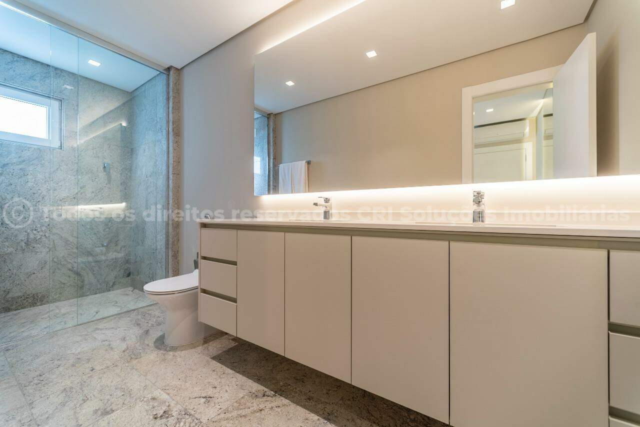 Foto do imóvel Apartamento 5 suítes no Theiss Heim Barra Sul Balneário Camboriú