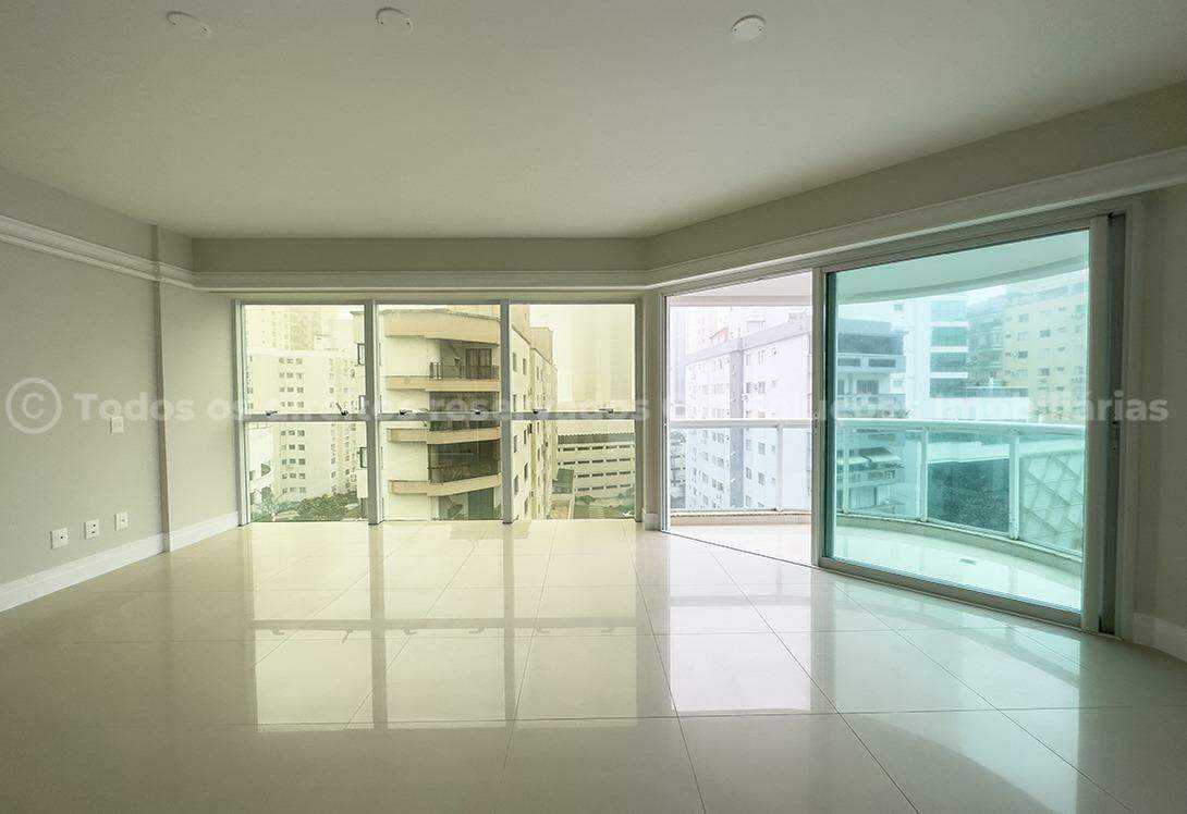 Foto do imóvel Apartamento à venda com 3 suítes e 3 vagas de garagem no Villa Florence de Balneário Camboriú