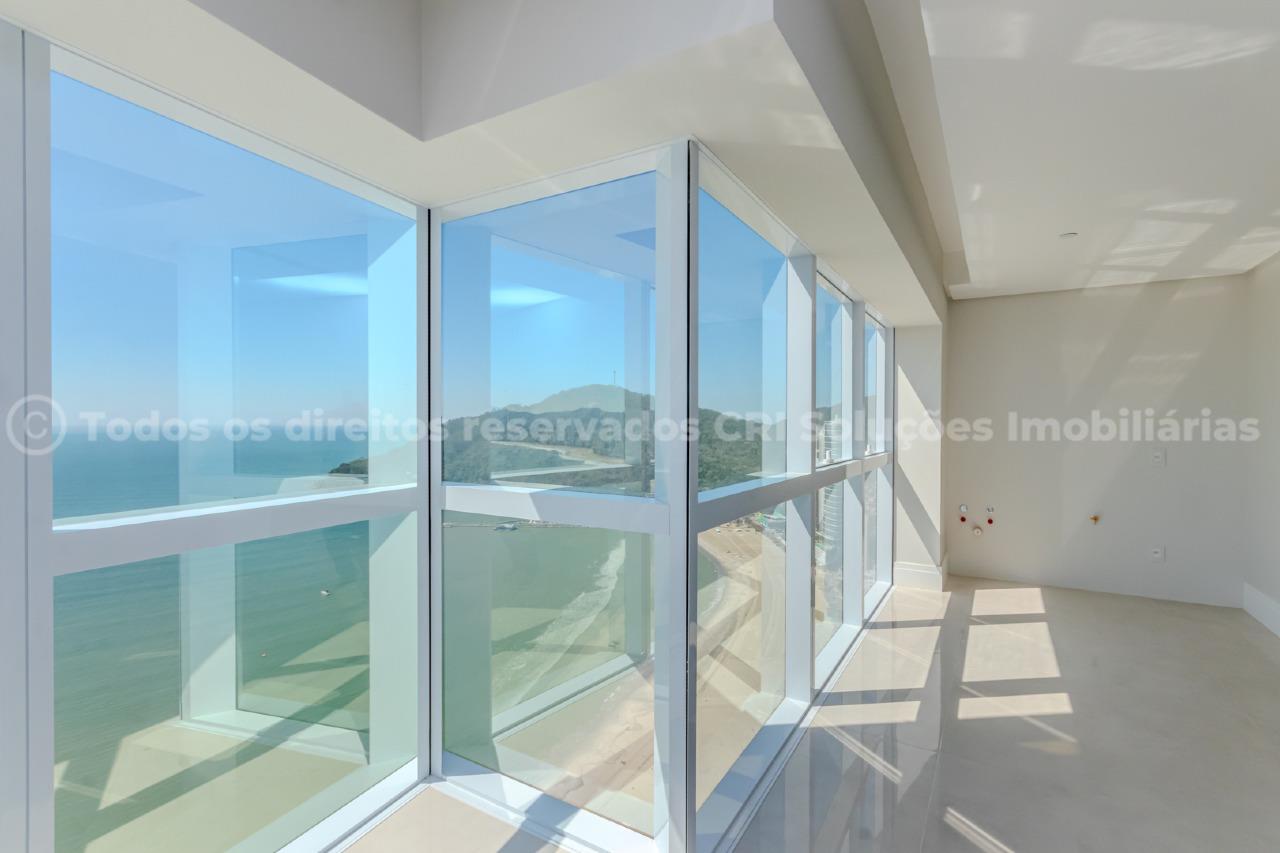 Foto do imóvel Apartamento à venda com 4 suítes e 4 vagas de garagem no One Tower na Barra Sul de Balneário Camboriú