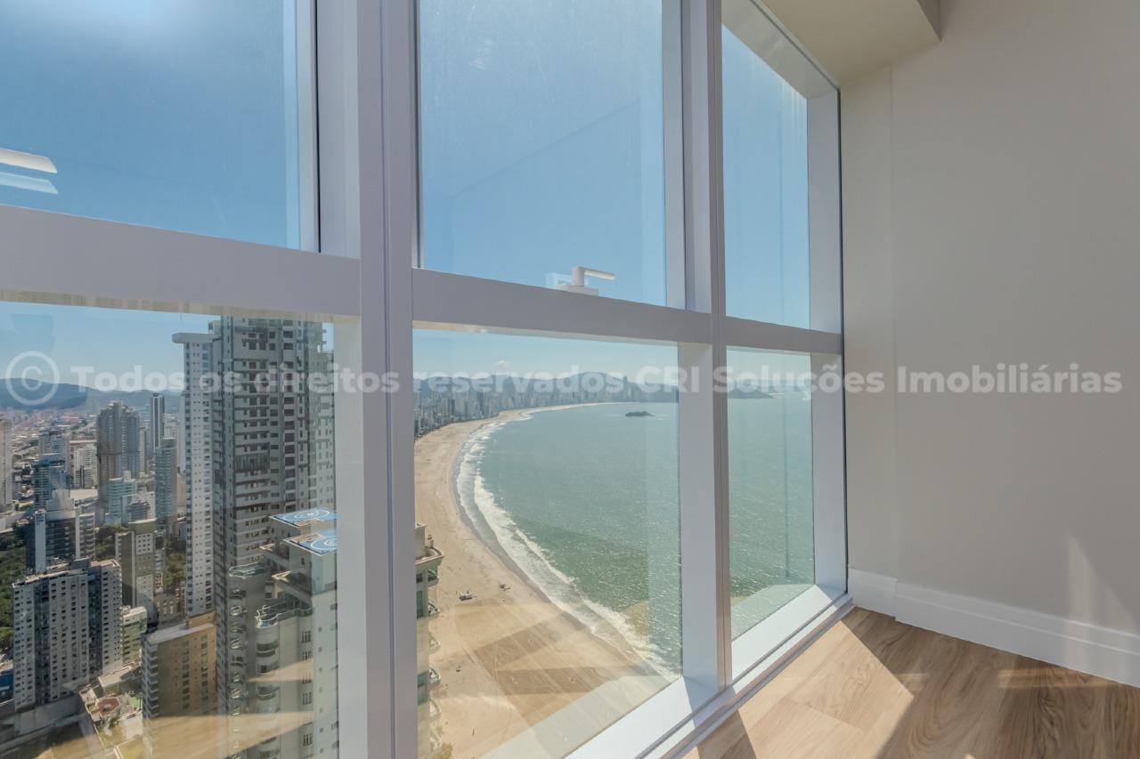 Foto do imóvel Apartamento à venda com 4 suítes e 4 vagas de garagem no One Tower na Barra Sul de Balneário Camboriú