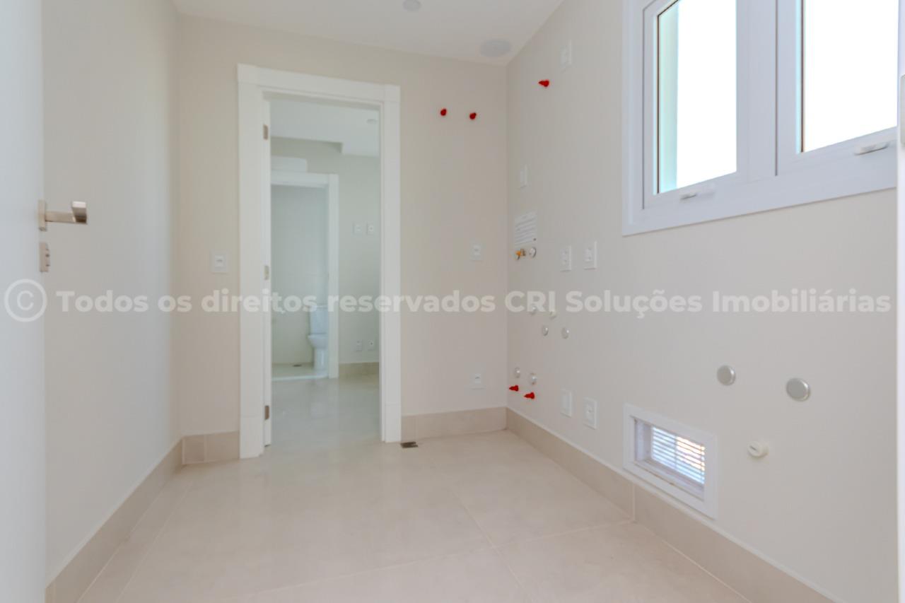 Foto do imóvel Apartamento à venda com 4 suítes e 4 vagas de garagem no One Tower na Barra Sul de Balneário Camboriú