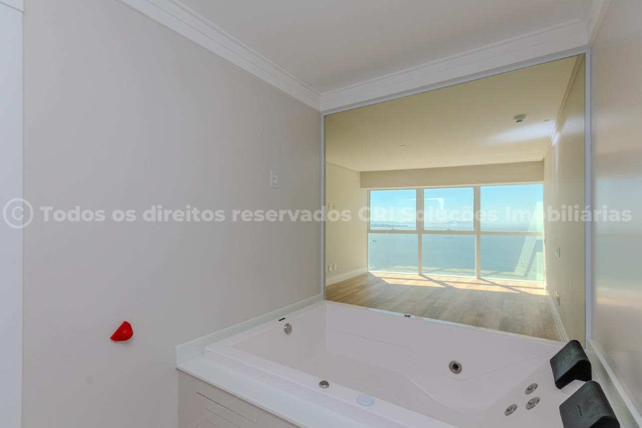 Foto do imóvel Apartamento à venda com 4 suítes e 4 vagas de garagem no One Tower na Barra Sul de Balneário Camboriú