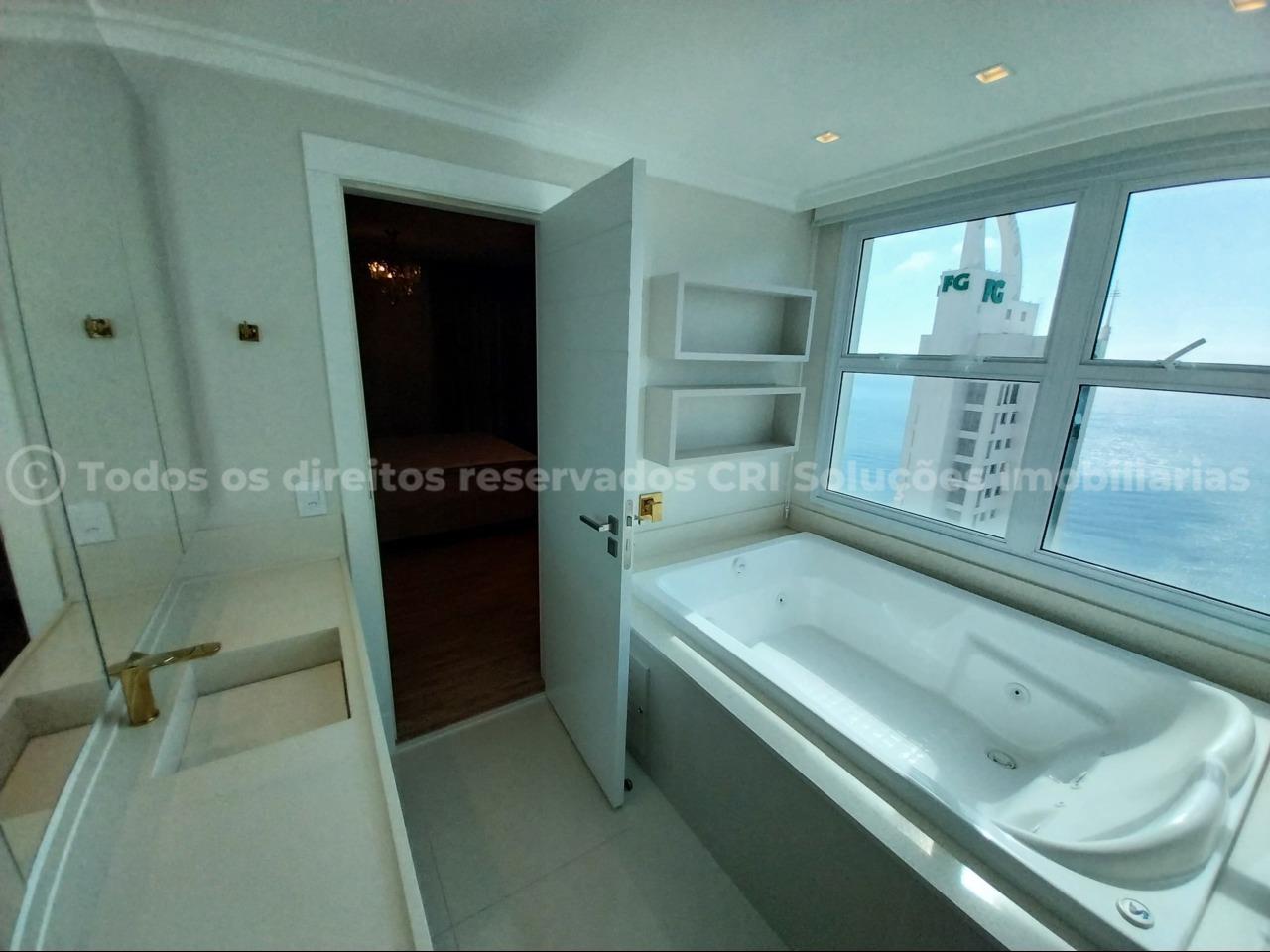 Foto do imóvel Apartamento à venda com 4 suítes e 3 vagas de garagem no Eleganza Tower no centro de Balneário Camboriú