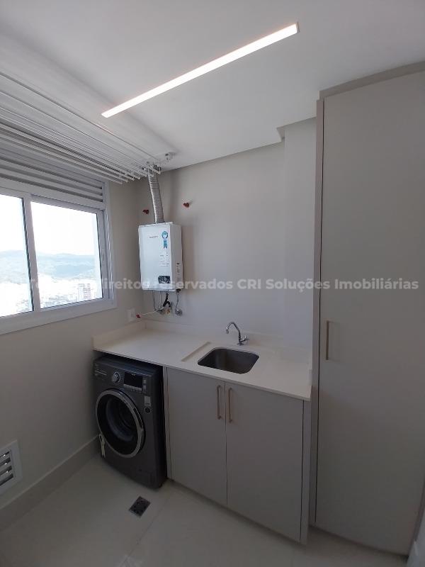 Foto do imóvel Apartamento à venda com 4 suítes e 3 vagas de garagem no Eleganza Tower no centro de Balneário Camboriú