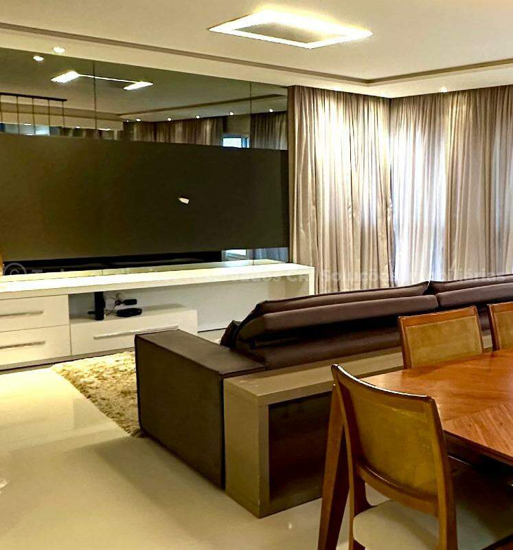 Foto do imóvel Apartamento com 01 Suíte á venda no Edifício Costão da Brava na Praia Brava de Itajaí 