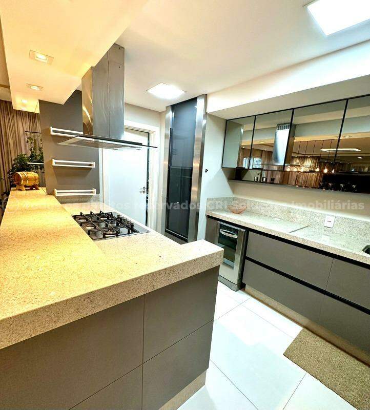 Foto do imóvel Apartamento com 01 Suíte á venda no Edifício Costão da Brava na Praia Brava de Itajaí 