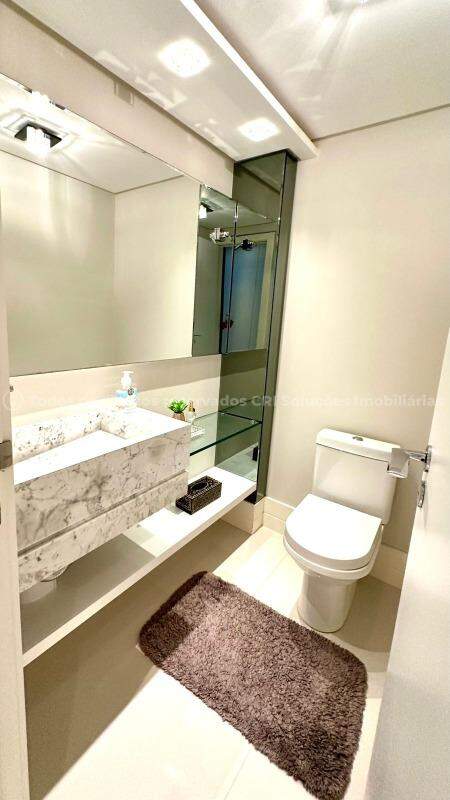 Foto do imóvel Apartamento com 01 Suíte á venda no Edifício Costão da Brava na Praia Brava de Itajaí 