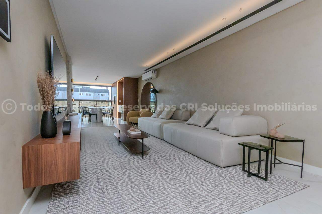 Apartamento no Surfers Paradise com 3 Suítes na Praia Brava em Itajaí