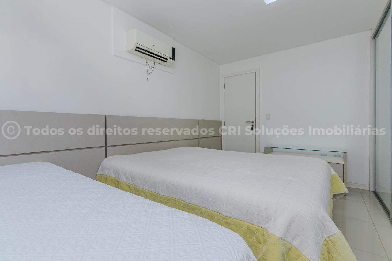 Foto do imóvel Apartamento mobiliado a venda no Residencial Madrid na Meia Praia Itapema