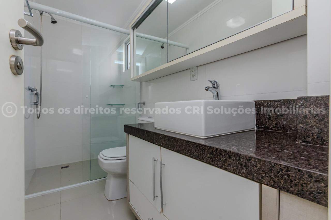 Foto do imóvel Apartamento mobiliado a venda no Residencial Madrid na Meia Praia Itapema
