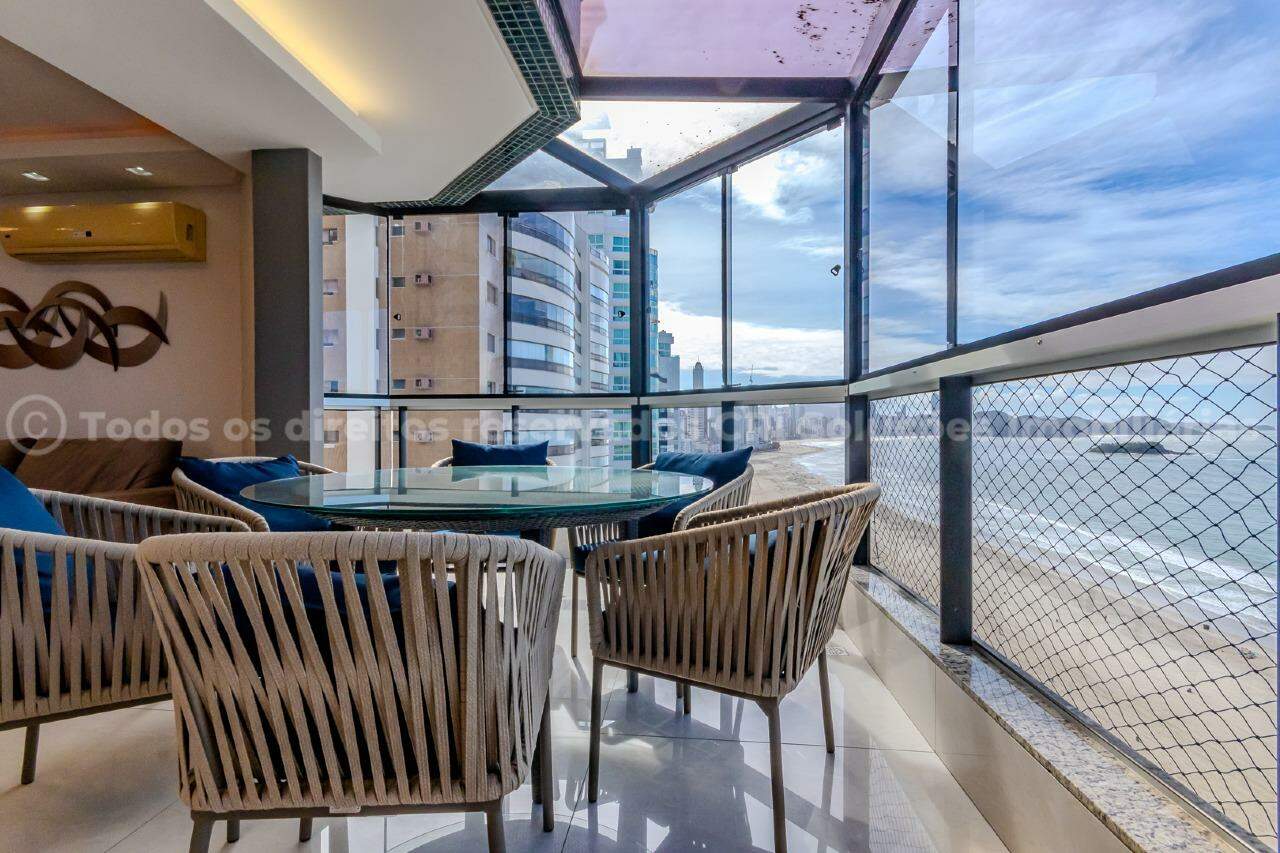 Foto do imóvel Apartamento 3 Suítes no Lago Maggiore Centro Balneário Camboriú