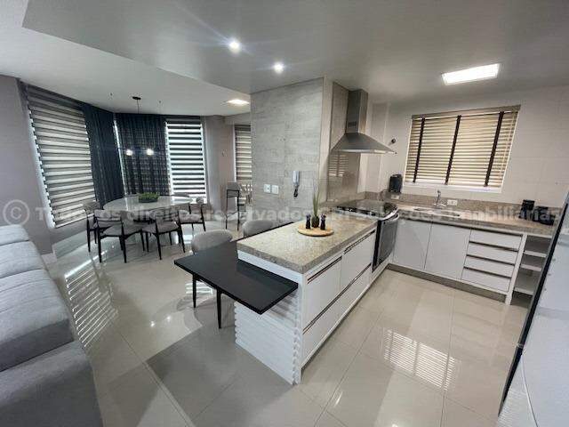 Foto do imóvel Apartamento 3 suítes no Opera Plaza Centro Balneário Camboriú