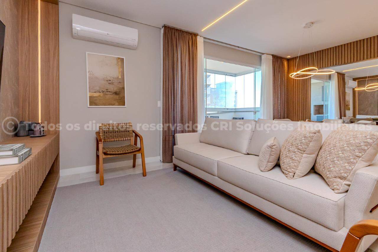 Foto do imóvel Apartamento mobiliado com 4 suítes no Zaha Building em Meia Praia Itapema