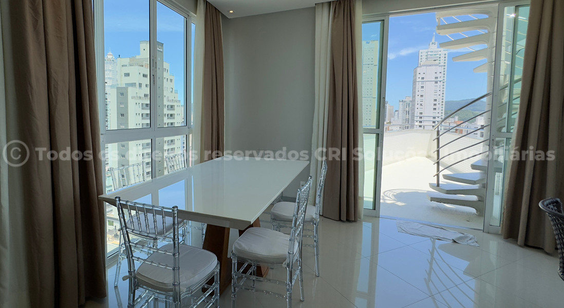 [Edificio] Cobertura à venda Yverdon: 
