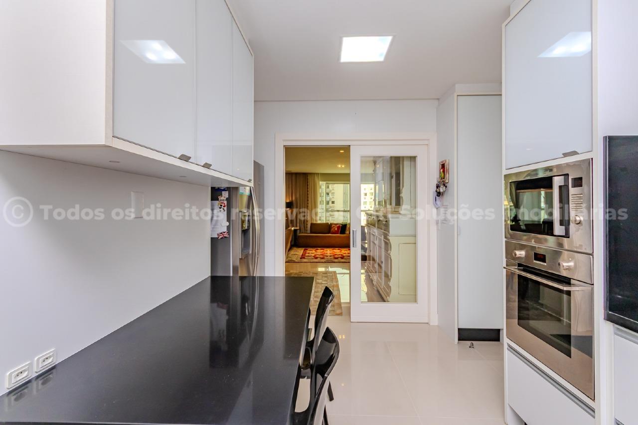 Foto do imóvel Apartamento Edificio Four Seasons com 04 Suites em Balneário Camboriu