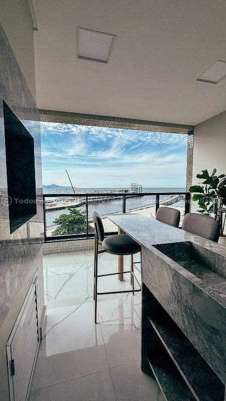 Foto do imóvel Apartamento frente mar em Porto Belo com 127 m² e área de lazer completa