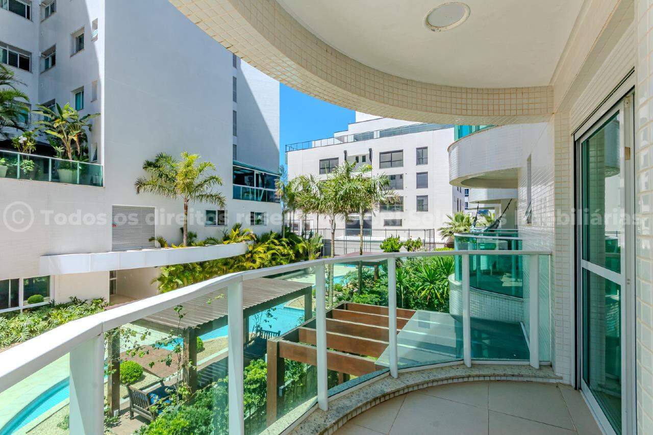 Foto do imóvel Apartamento com 4 dormitórios no Brava Beach na Praia Brava de Itajaí | Vida na praia