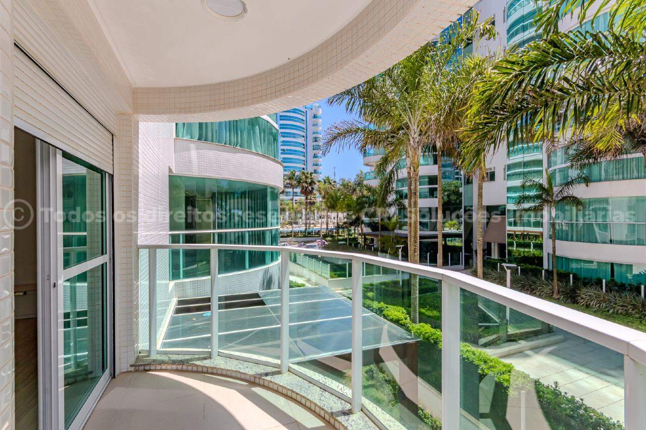 Foto do imóvel Apartamento com 4 dormitórios no Brava Beach na Praia Brava de Itajaí | Vida na praia