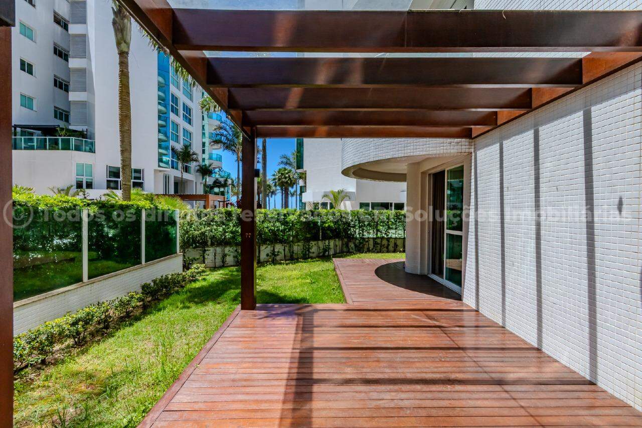 Foto do imóvel Apartamento com 4 dormitórios no Brava Beach na Praia Brava de Itajaí | Vida na praia