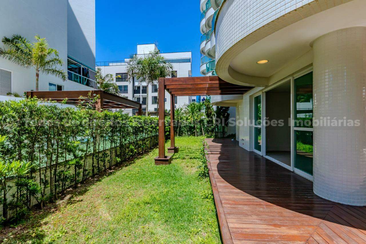 Foto do imóvel Apartamento com 4 dormitórios no Brava Beach na Praia Brava de Itajaí | Vida na praia