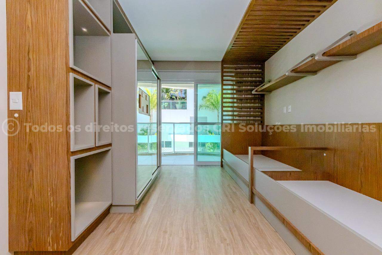 Foto do imóvel Apartamento com 4 dormitórios no Brava Beach na Praia Brava de Itajaí | Vida na praia