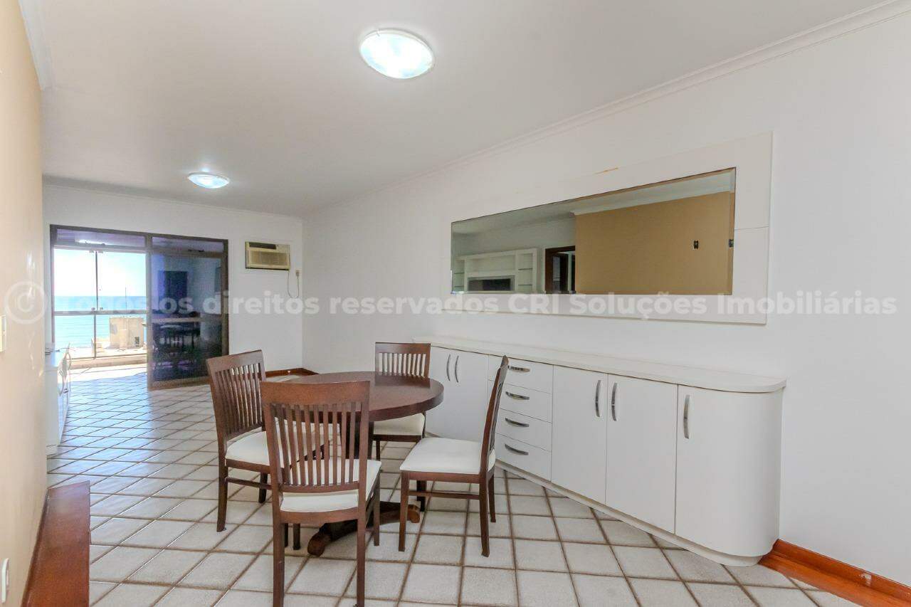 Foto do imóvel Apartamento à venda com 4 dormitórios sendo 1 suíte e 1 vaga de garagem no Edifício Sunshine no centro de Balneário Camboriú