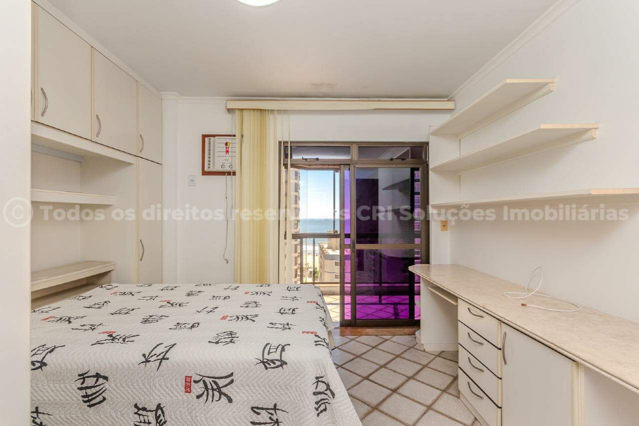 Foto do imóvel Apartamento à venda com 4 dormitórios sendo 1 suíte e 1 vaga de garagem no Edifício Sunshine no centro de Balneário Camboriú