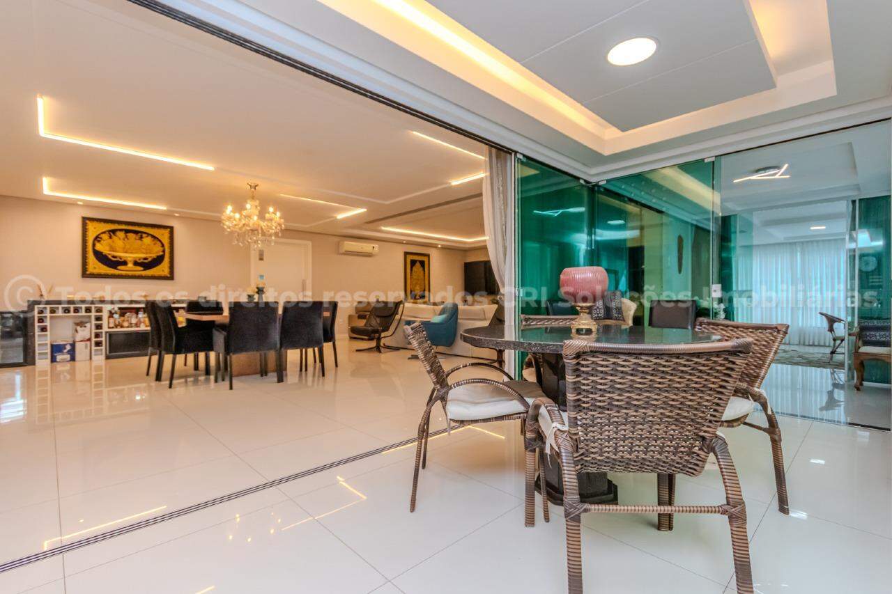 Foto do imóvel Apartamento 5 Suítes no Edifício Imperial Palace Meia Praia Itapema