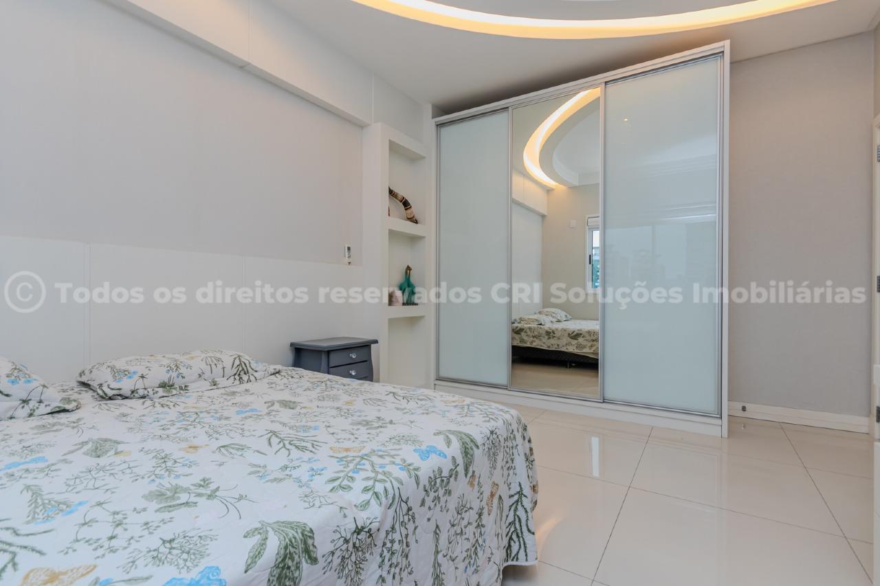 Foto do imóvel Apartamento 5 Suítes no Edifício Imperial Palace Meia Praia Itapema