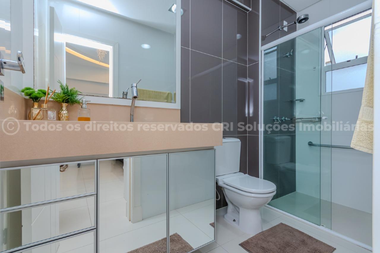 Foto do imóvel Apartamento 5 Suítes no Edifício Imperial Palace Meia Praia Itapema
