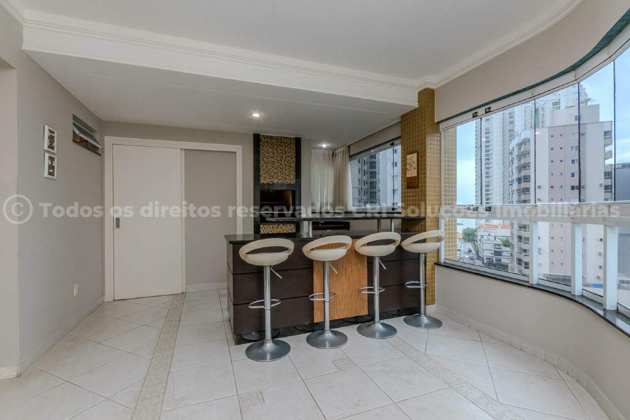 Foto do imóvel Apartamento a venda com 03 Quartos no Edificio Imperialli em Balneario Camboriu 