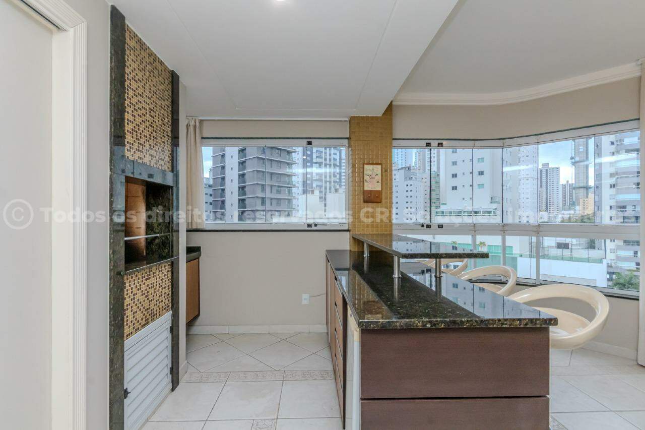 Foto do imóvel Apartamento a venda com 03 Quartos no Edificio Imperialli em Balneario Camboriu 