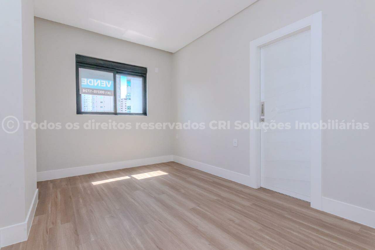 Foto do imóvel Apartamento alto-padrão com 3 suítes e 3 vagas de garagem no South Beach da famosa Barra Sul de Balneário Camboriú