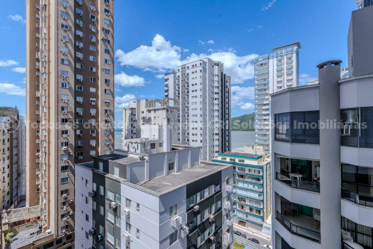 Foto do imóvel Apartamento alto-padrão com 3 suítes e 3 vagas de garagem no South Beach da famosa Barra Sul de Balneário Camboriú