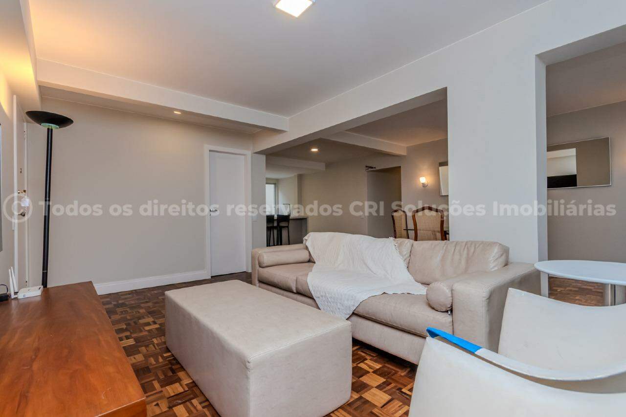 Foto do imóvel Apartamento à venda com 3 quartos sendo 1 suíte e 2 vagas de garagem no Edifício Antares na Barra Norte de Balneário Camboriú
