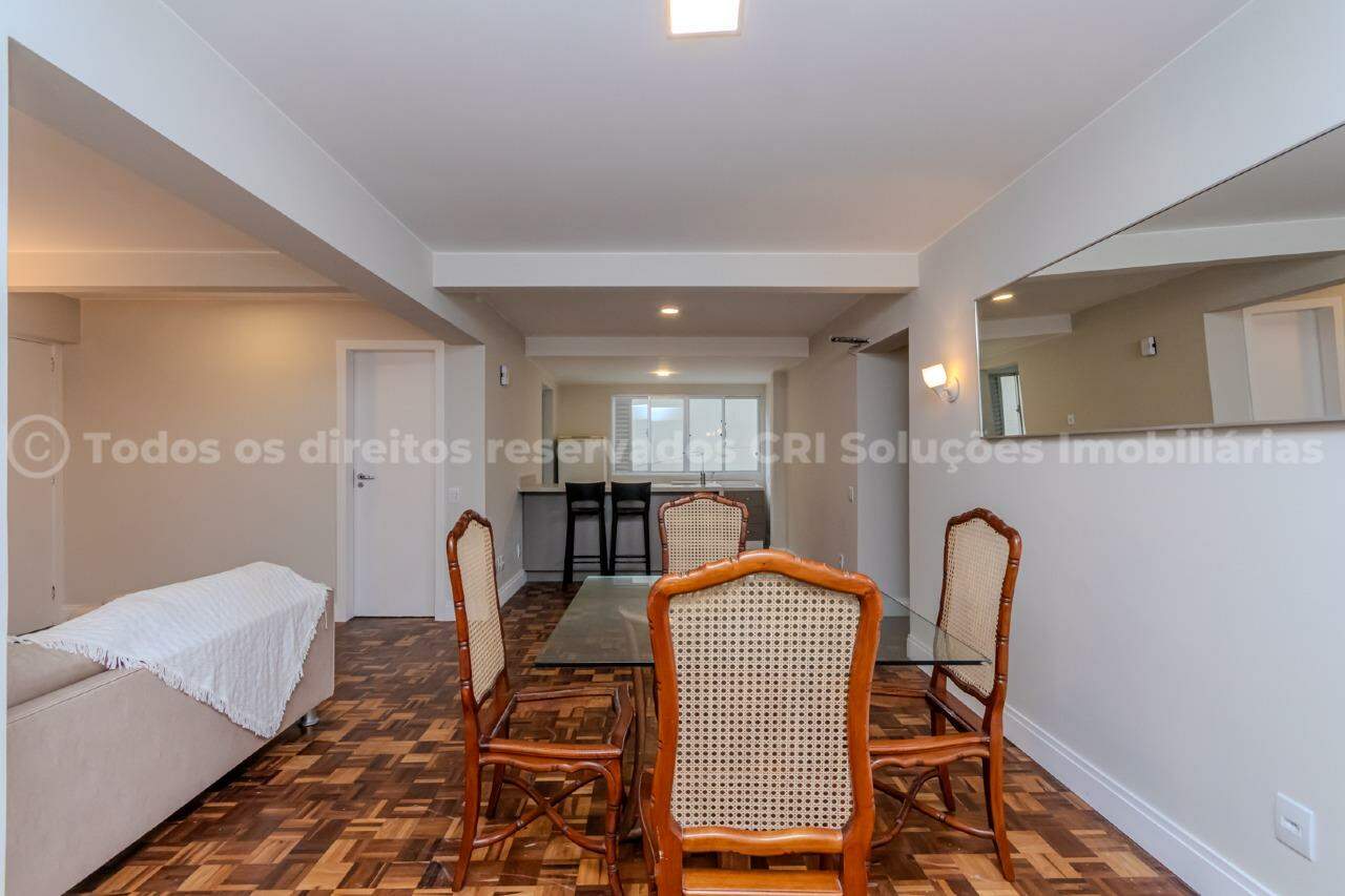 Foto do imóvel Apartamento à venda com 3 quartos sendo 1 suíte e 2 vagas de garagem no Edifício Antares na Barra Norte de Balneário Camboriú