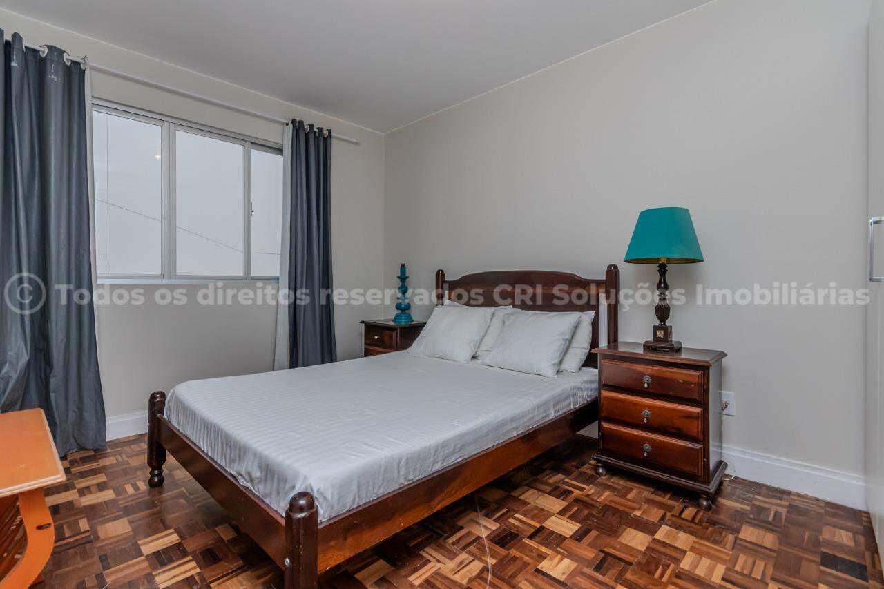 Foto do imóvel Apartamento à venda com 3 quartos sendo 1 suíte e 2 vagas de garagem no Edifício Antares na Barra Norte de Balneário Camboriú