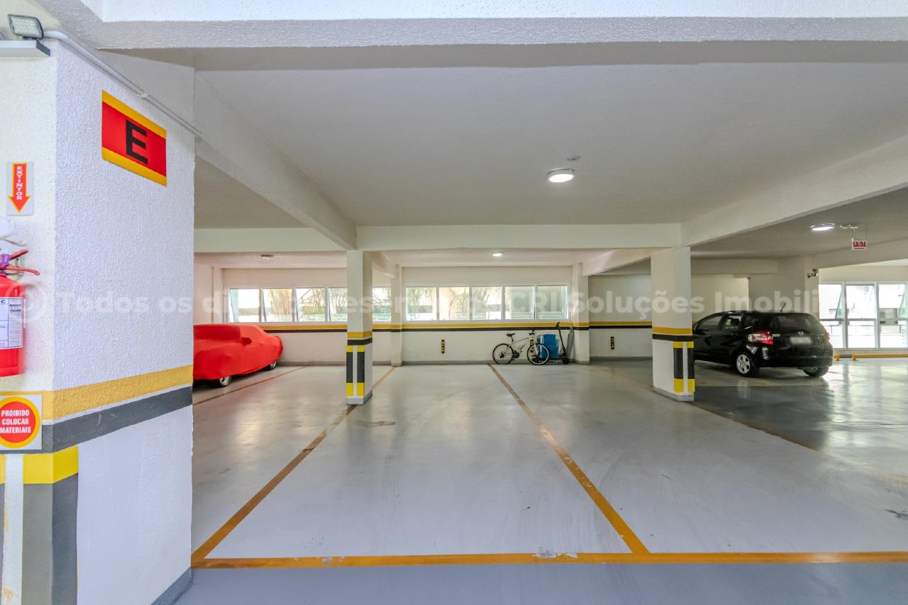 Foto do imóvel Amplo apartamento à venda com 4 suítes e 2 vagas de garagem no Edifício Lumiere no centro de Balneário Camboriú
