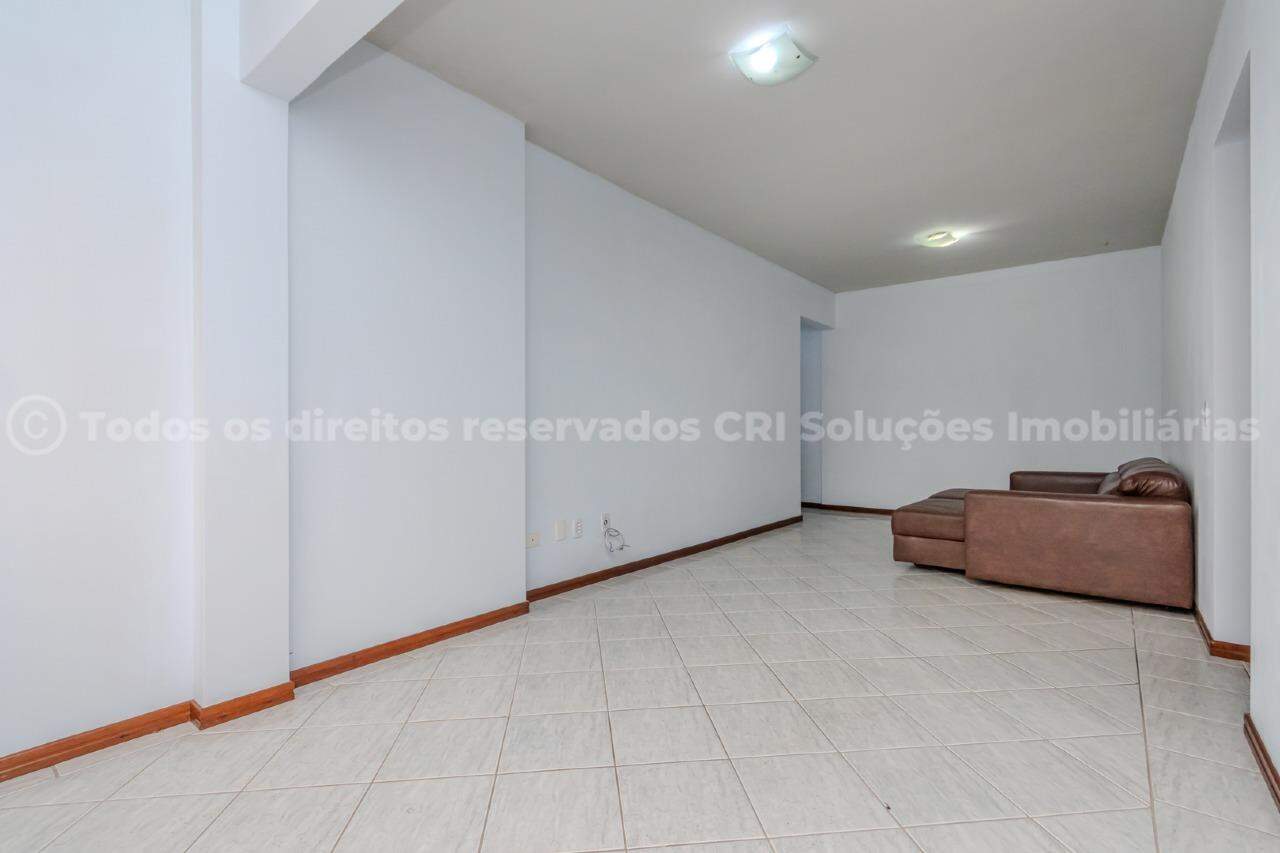 Foto do imóvel Apartamento à venda com 2 dormitórios no Edifício Dom Gabriel no Centro de Balneário Camboriú