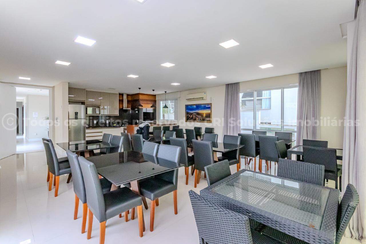 Foto do imóvel Apartamento alto-padrão à venda com 3 suítes e 2 vagas de garagem no Camboriú Tower Residence no Fazenda em Itajaí.