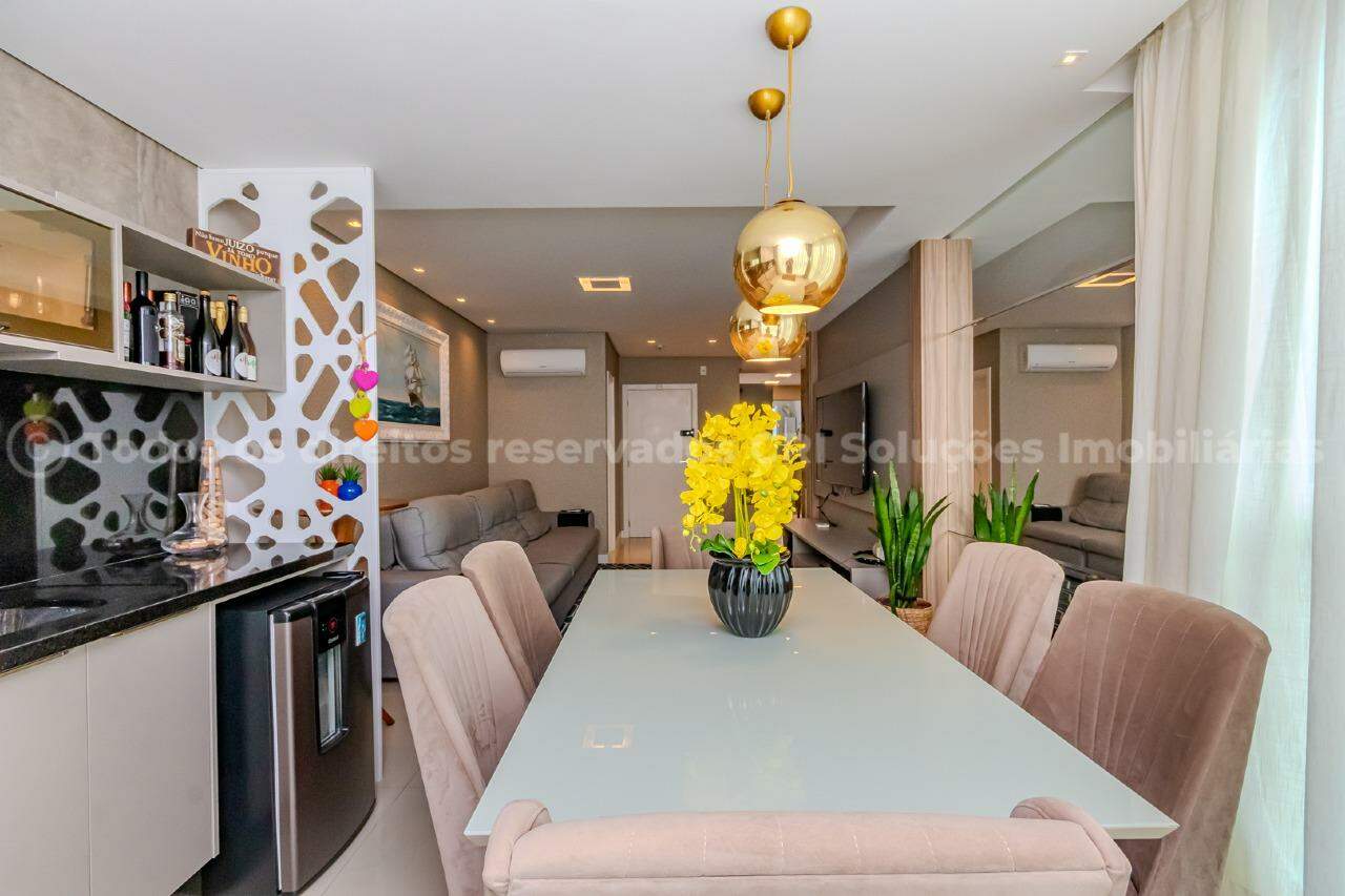 Foto do imóvel Apartamento Mobiliado á venda com 03 Suítes no Edifício Império das Ondas em Balneário Camboriú