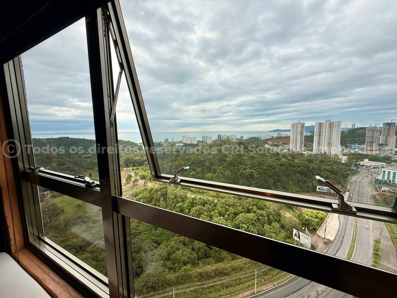 Foto do imóvel Apartamento Mobiliado no MaxHaus Praia Brava – Itajaí