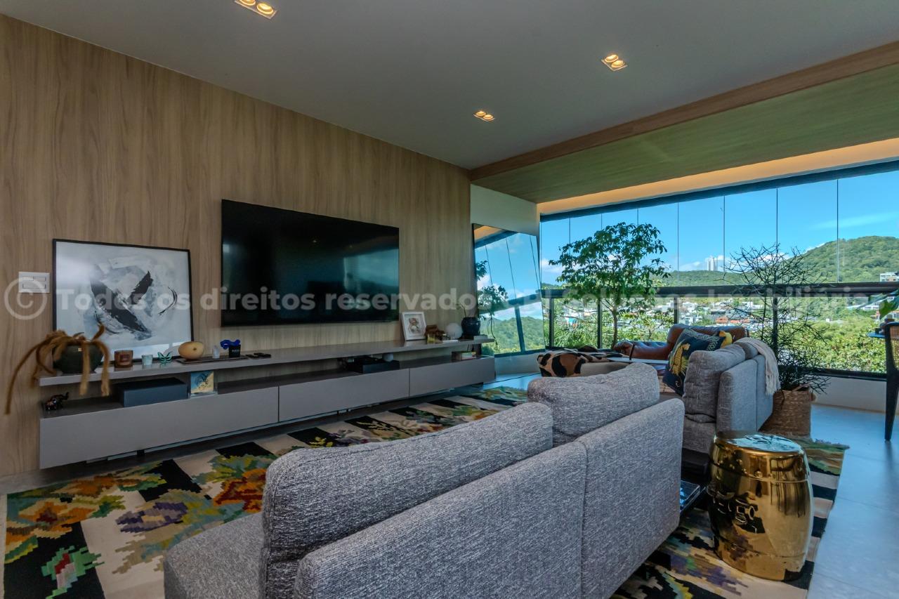 Foto do imóvel Apartamento à venda no Edifício Colina da Brava com 3 suítes na Praia Brava em Itajaí | Vida na praia