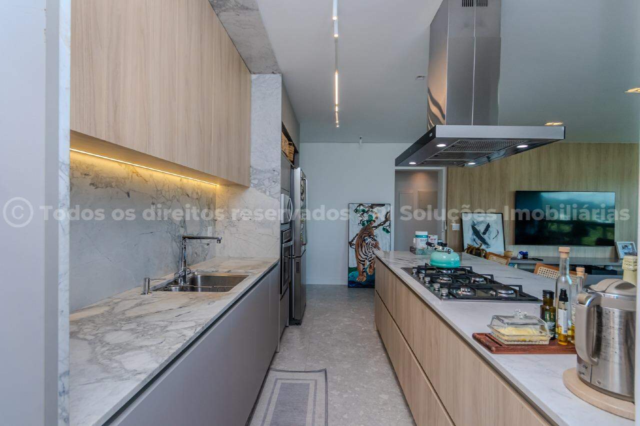 Foto do imóvel Apartamento à venda no Edifício Colina da Brava com 3 suítes na Praia Brava em Itajaí | Vida na praia